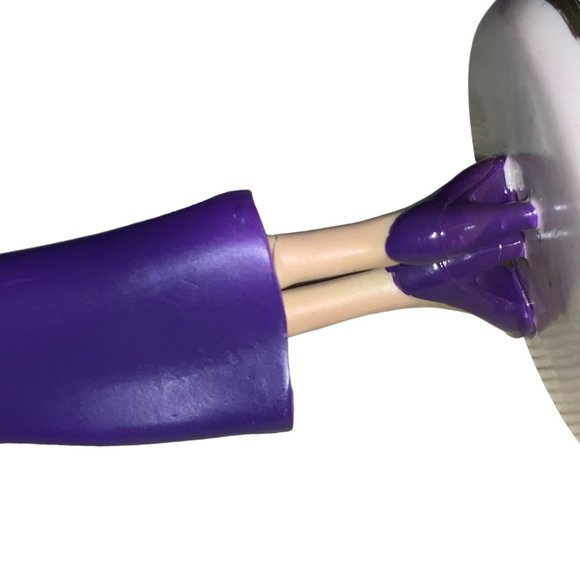 The Hamilton Collection Blessed by the Spirit Lady Figurine - Picture 14 of 14